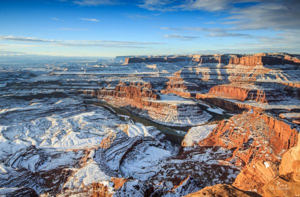 Time lapse des montagnes enneigées de l'Utah - ouest des États-Unis