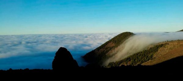 Time lapse sur la beauté du ciel de l'île de Ténérife