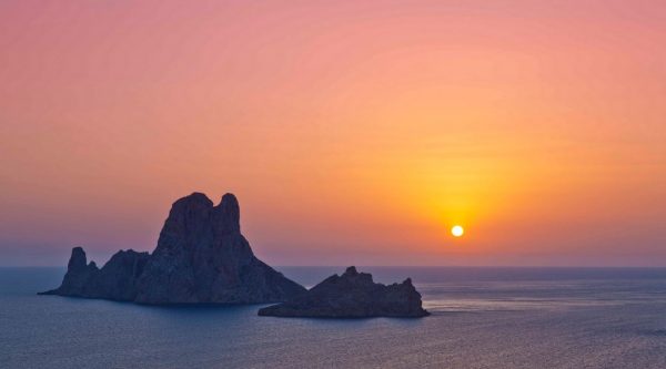 Time lapse sur la beauté de l'île d'Ibiza