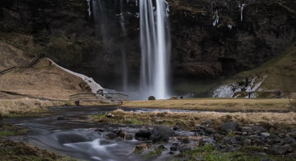 Time lapse sur la beauté de l'Islande
