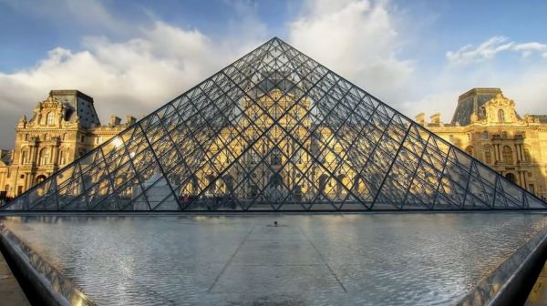 Time lapse de Paris en HDR - La ville des Rois