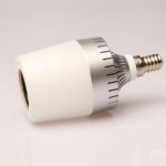 Decouverte Ampoule Enceinte Awox Striim Led Light Bulb (4)